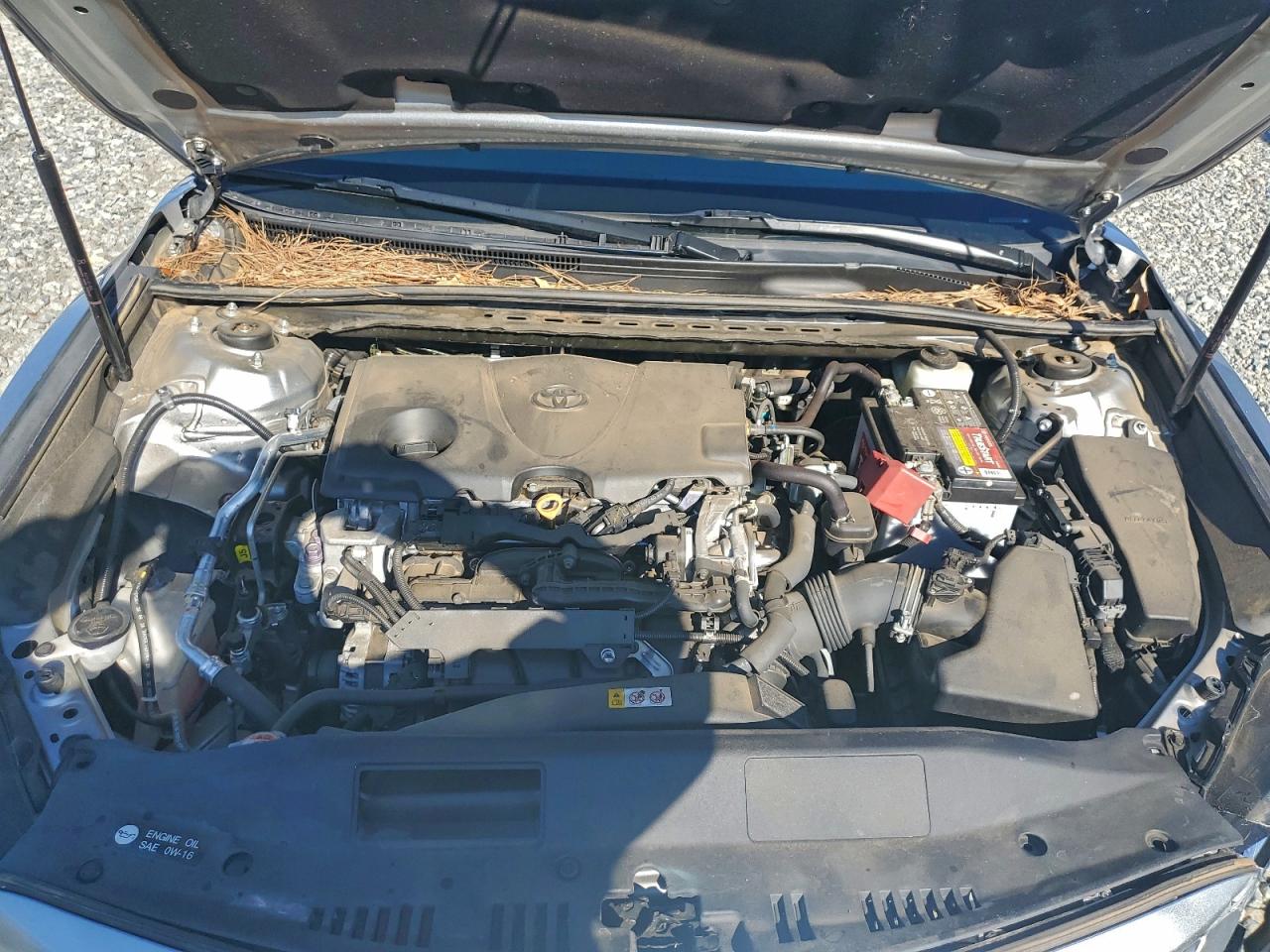 2020 TOYOTA CAMRY SE photo 11