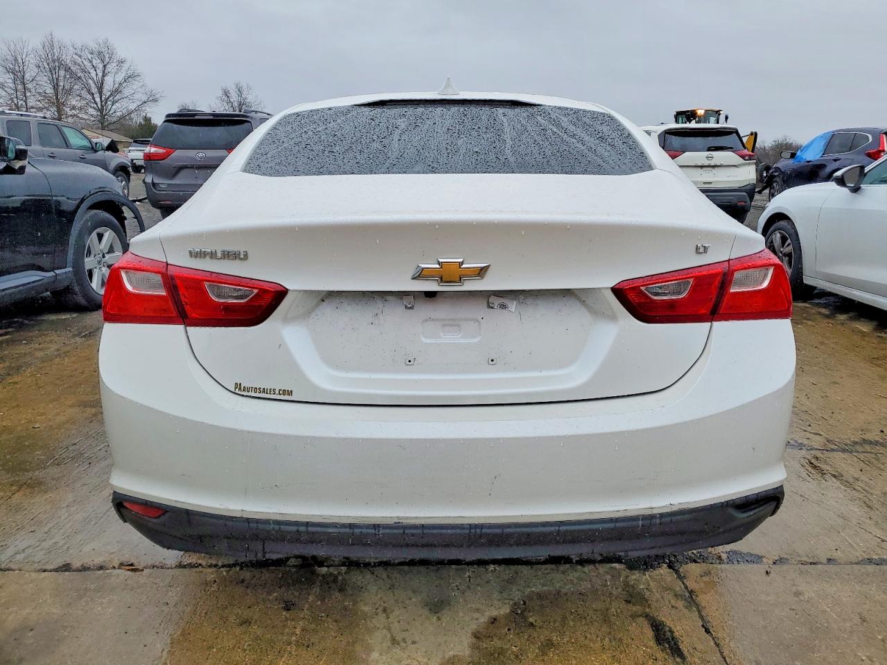 2017 CHEVROLET MALIBU LT photo 6