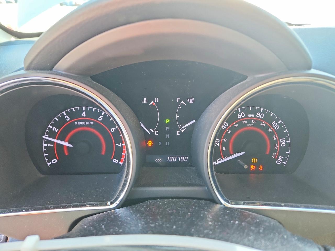 2013 TOYOTA HIGHLANDER BASE photo 9