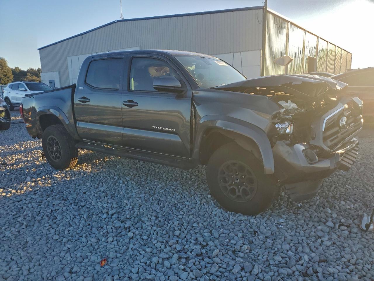 2019 TOYOTA TACOMA DOUBLE CAB photo 4