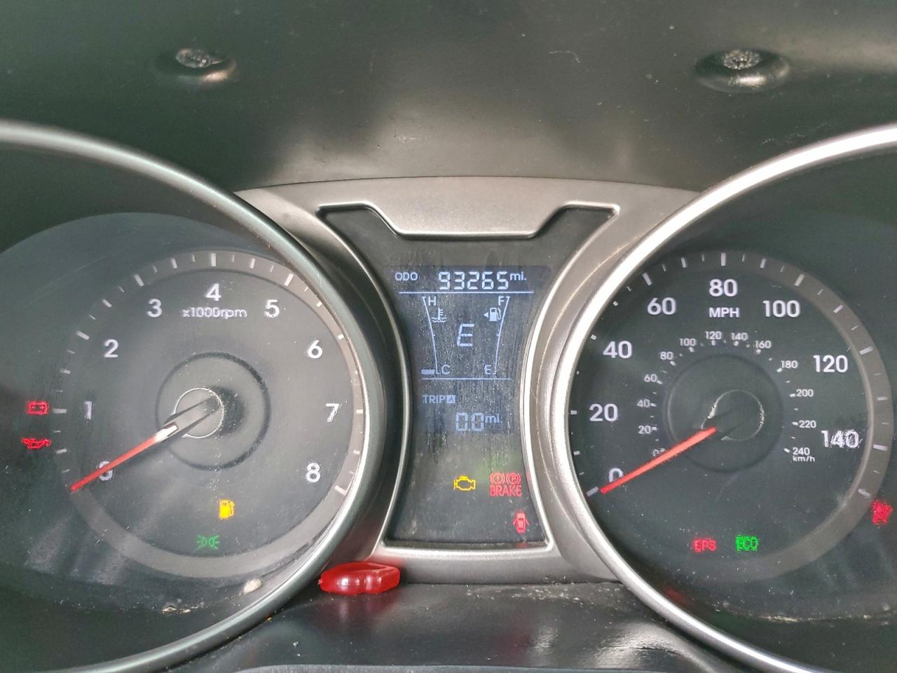 2013 HYUNDAI VELOSTER photo 9