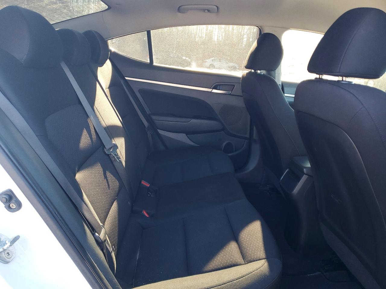 2020 HYUNDAI ELANTRA SEL photo 10