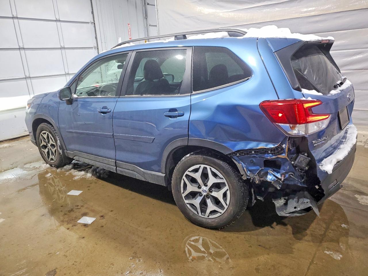 2021 SUBARU FORESTER PREMIUM photo 3
