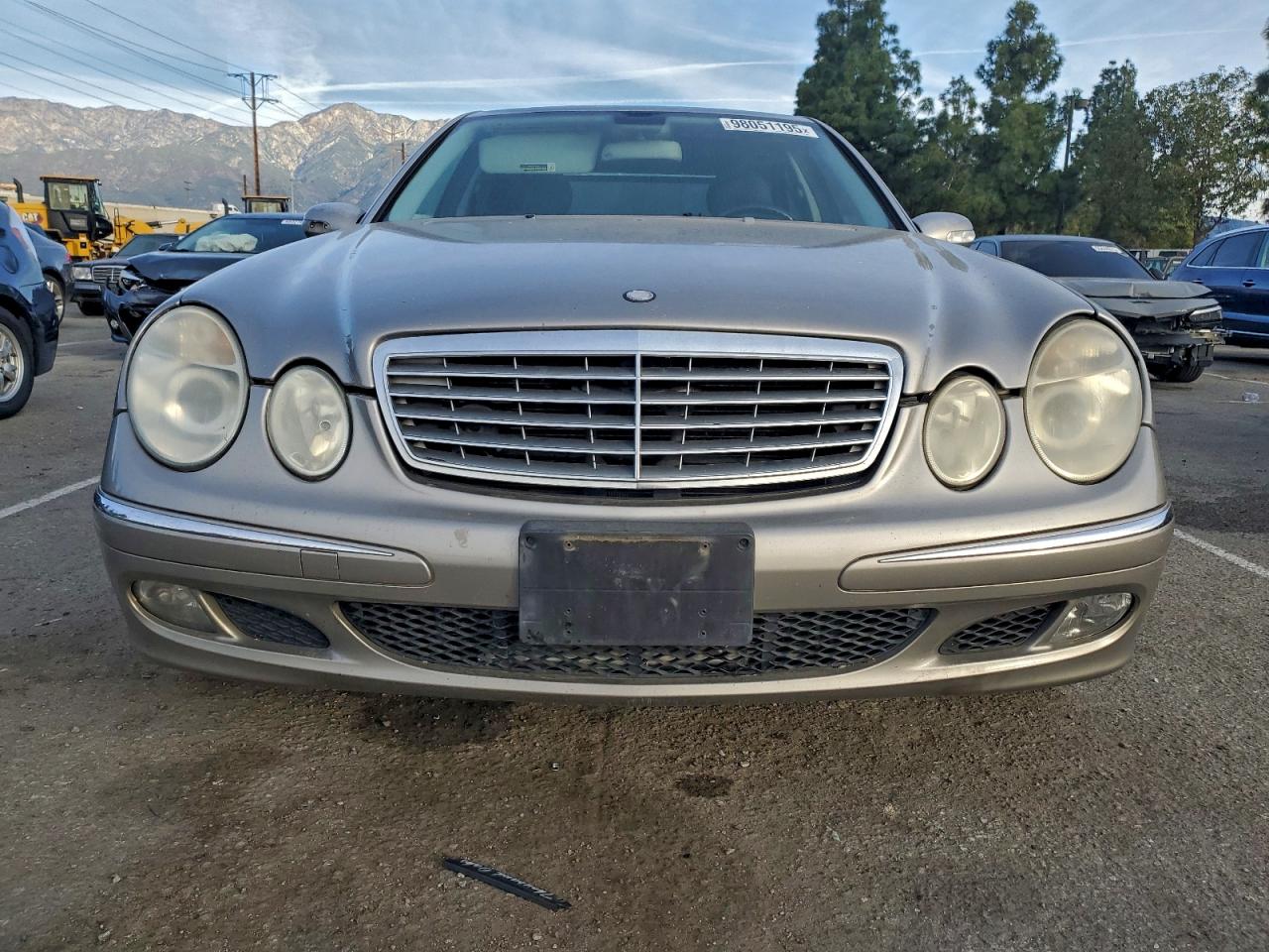 2005 MERCEDES-BENZ E 500 photo 9