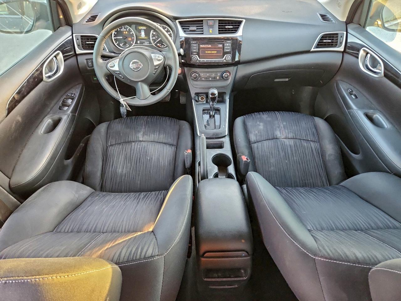 2017 NISSAN SENTRA SV photo 8