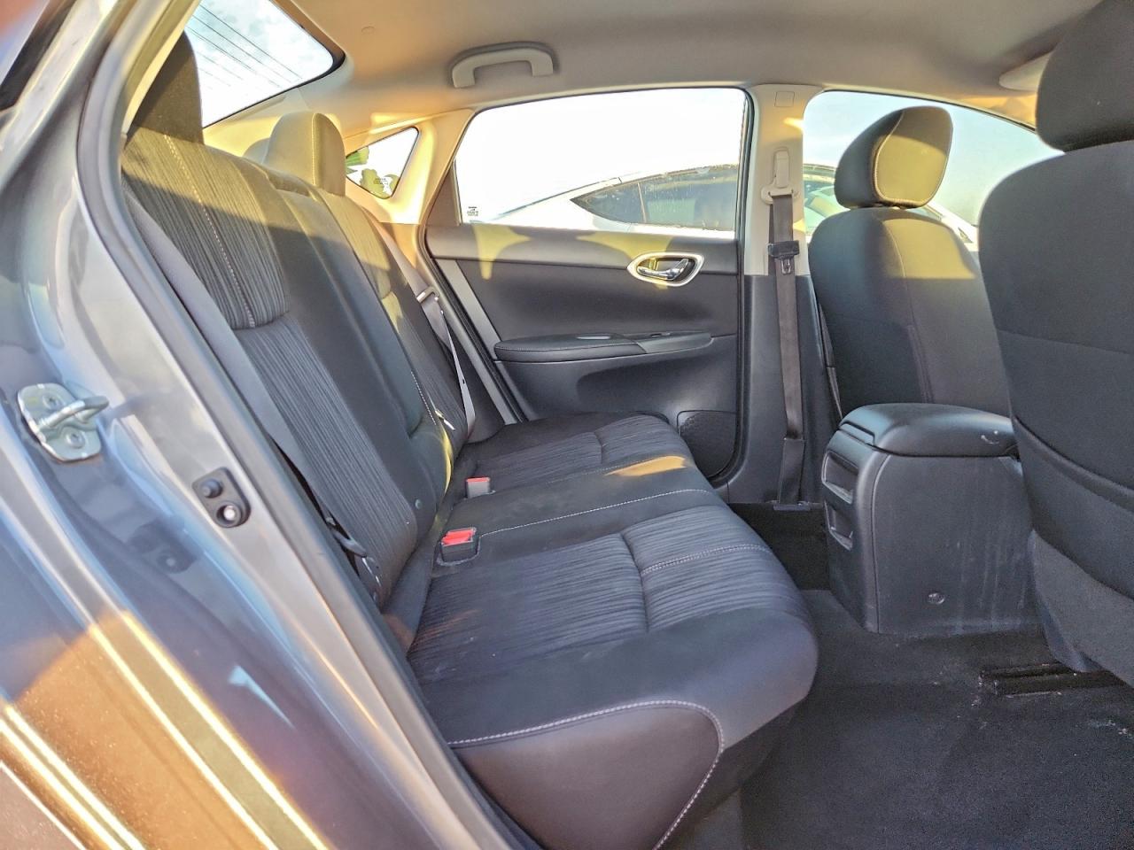 2017 NISSAN SENTRA SV photo 10