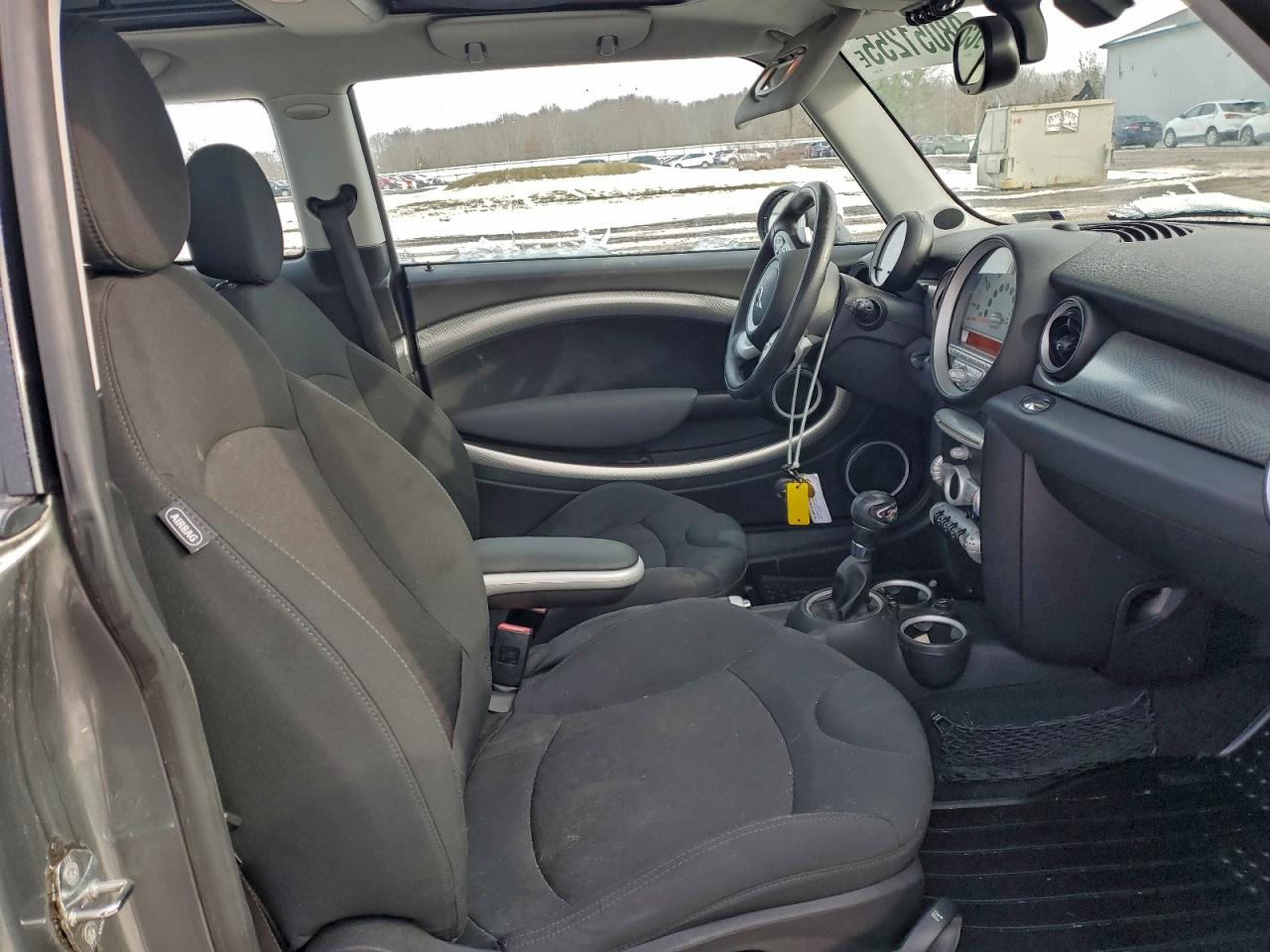 2007 MINI COOPER S photo 10