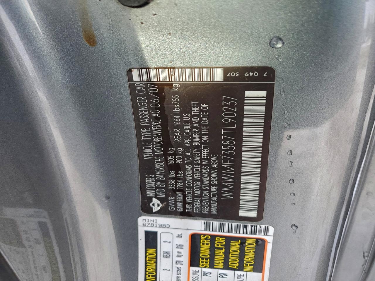 2007 MINI COOPER S photo 12