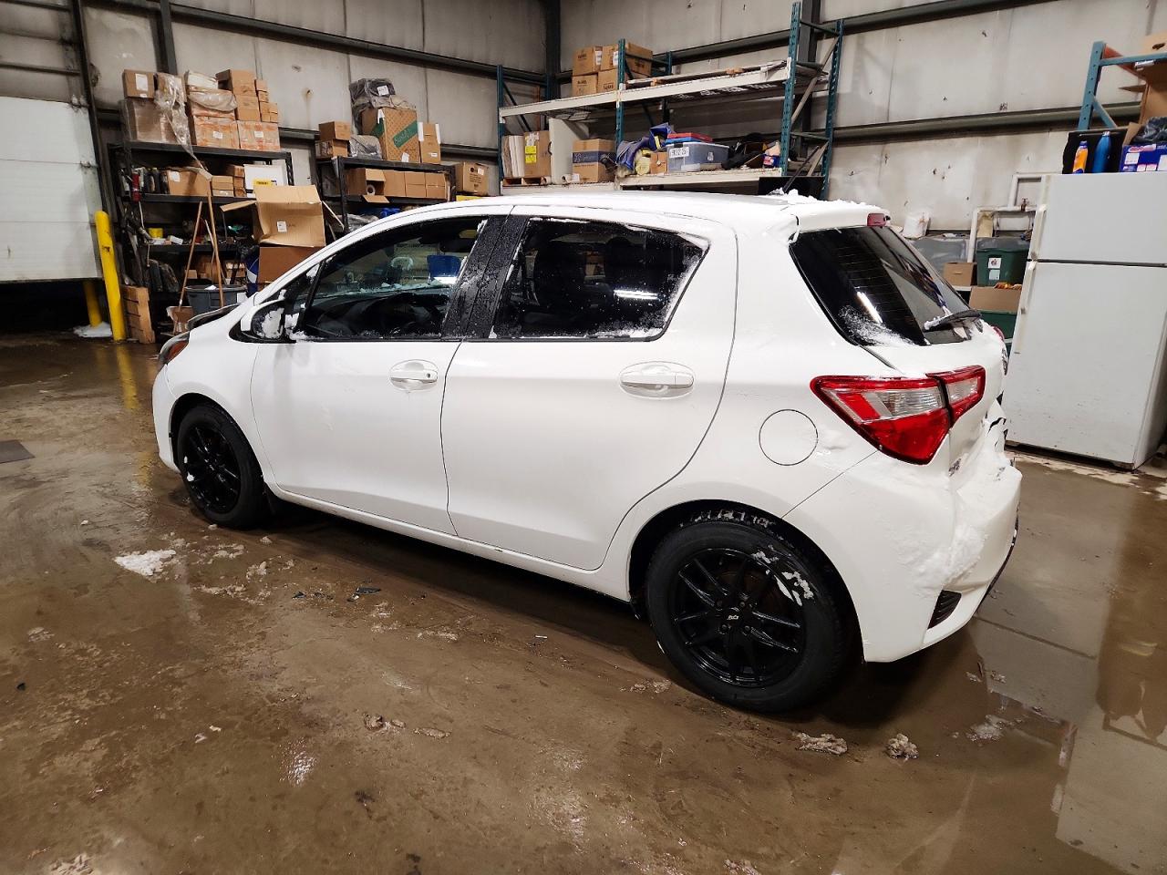 2018 TOYOTA YARIS L photo 2