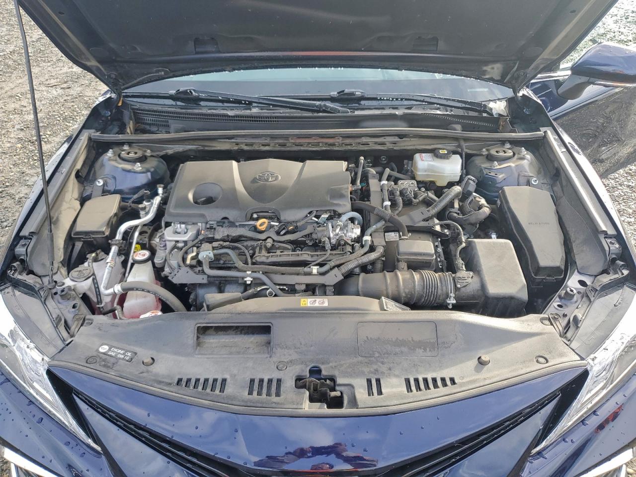 2021 TOYOTA CAMRY XLE photo 11