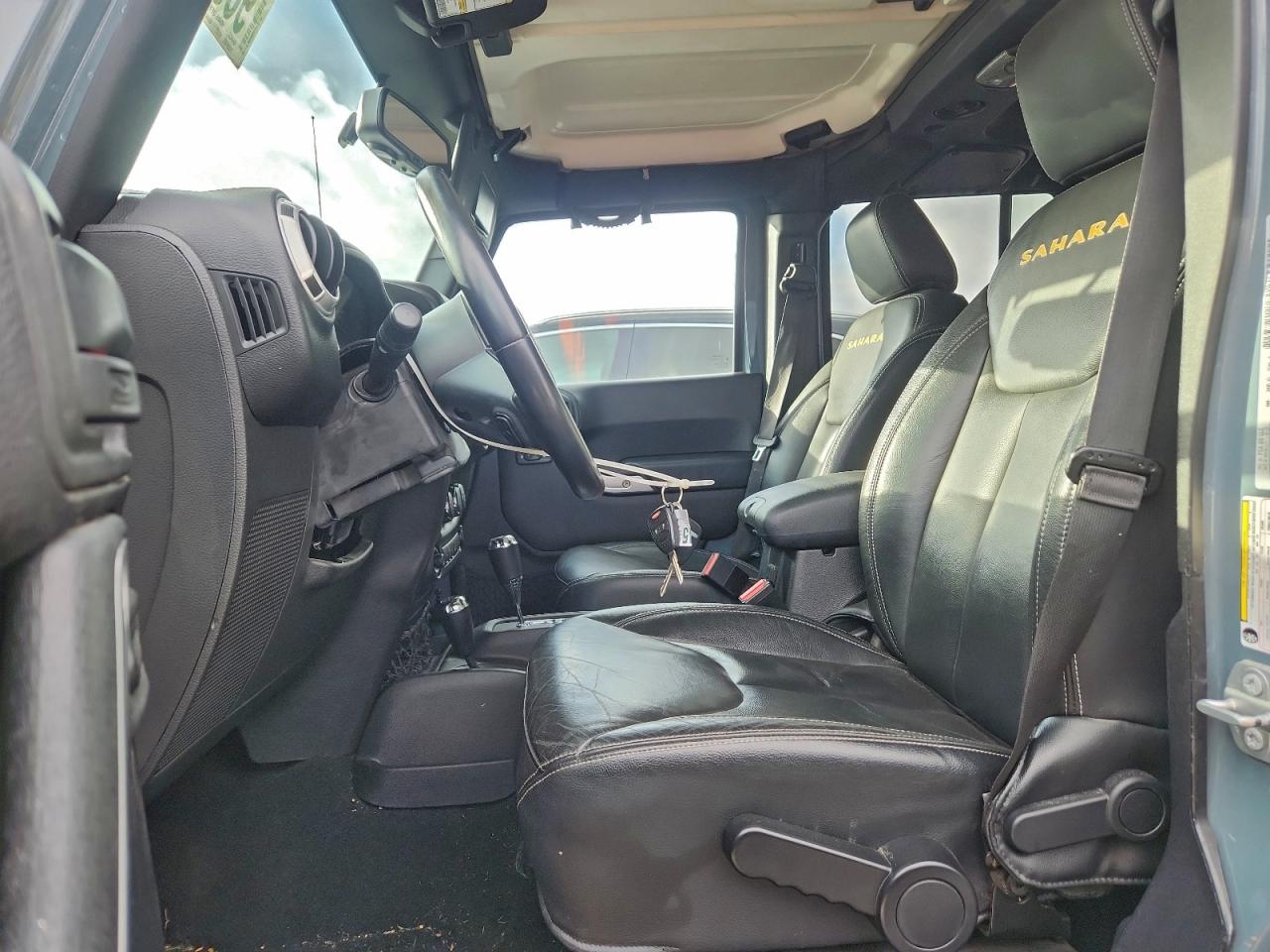 2015 JEEP WRANGLER UNLIMITED SAHARA photo 7