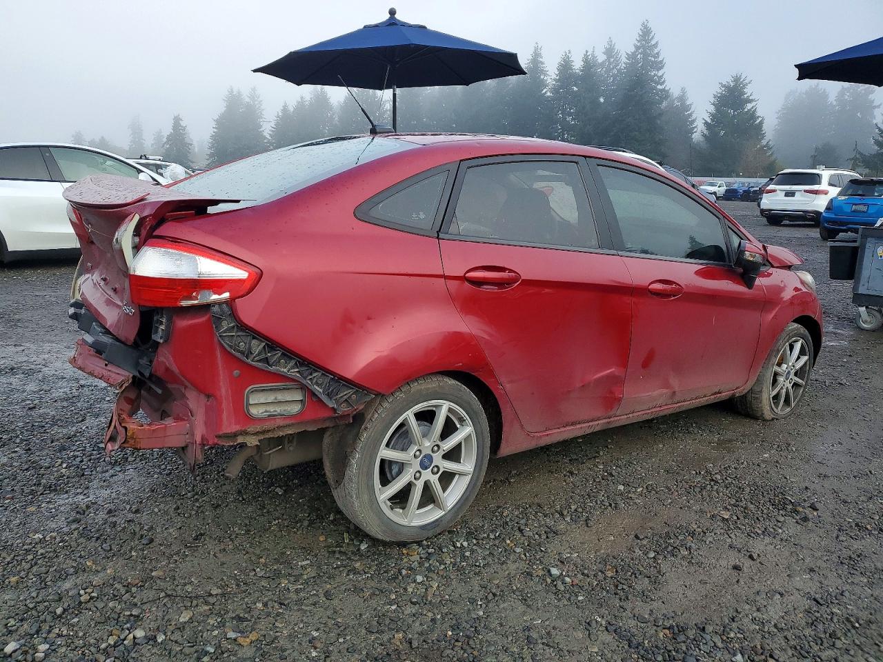 2015 FORD FIESTA SE photo 3