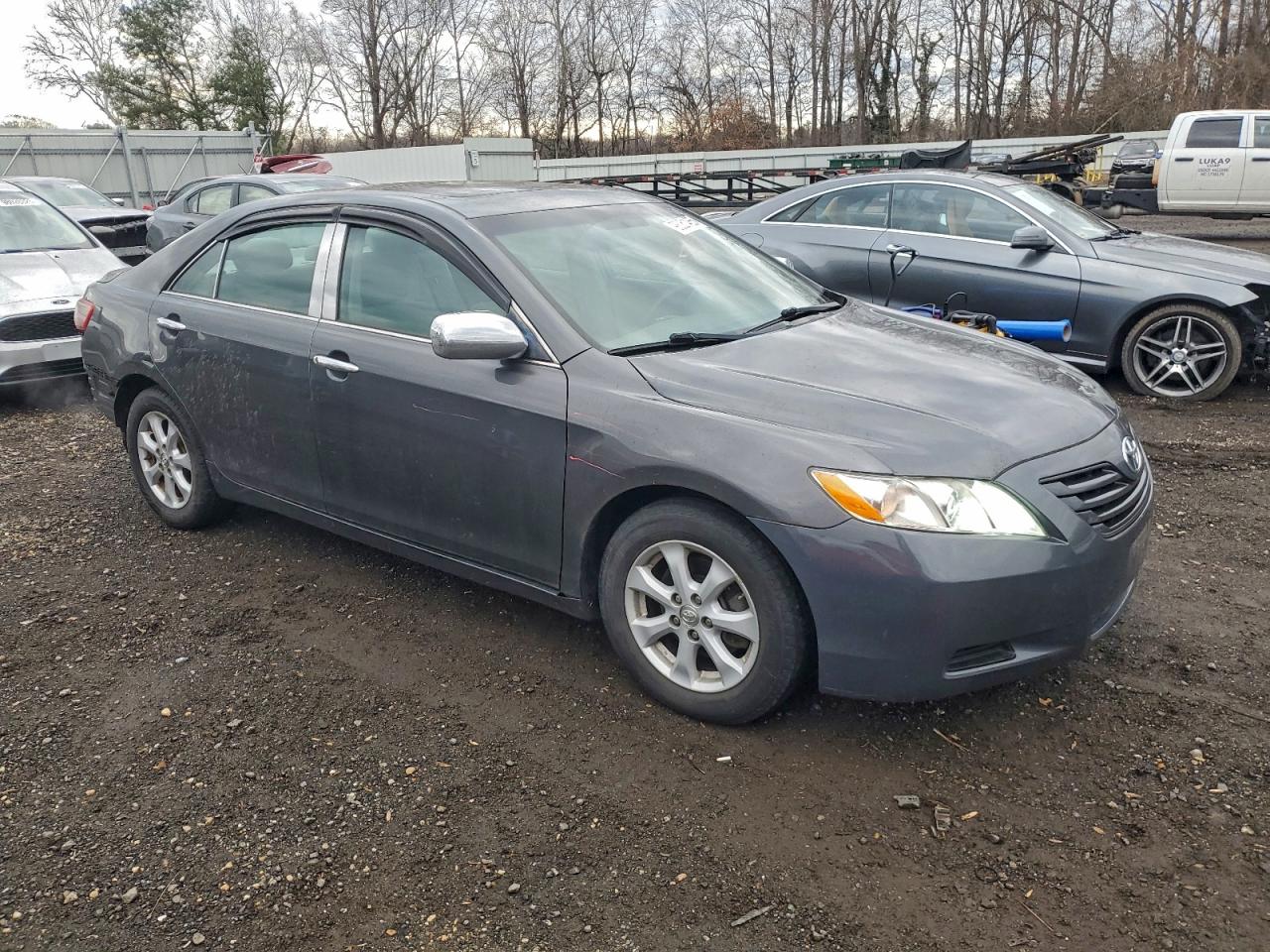 2009 TOYOTA CAMRY BASE photo 4