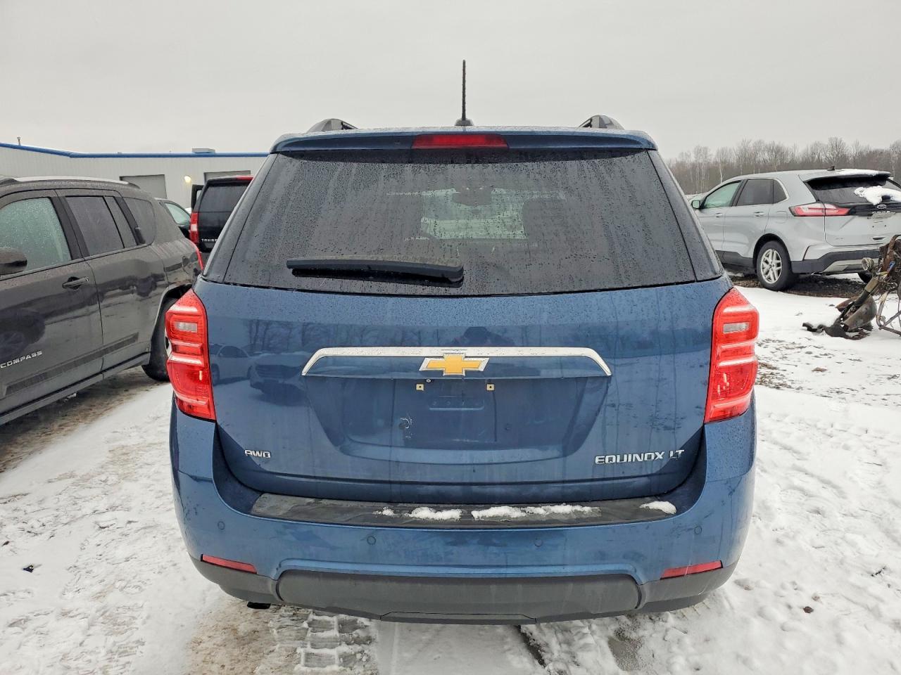 2016 CHEVROLET EQUINOX LT photo 6
