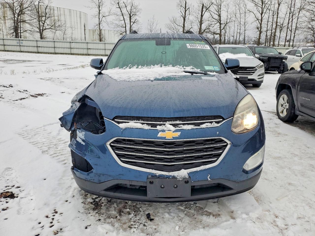 2016 CHEVROLET EQUINOX LT photo 5