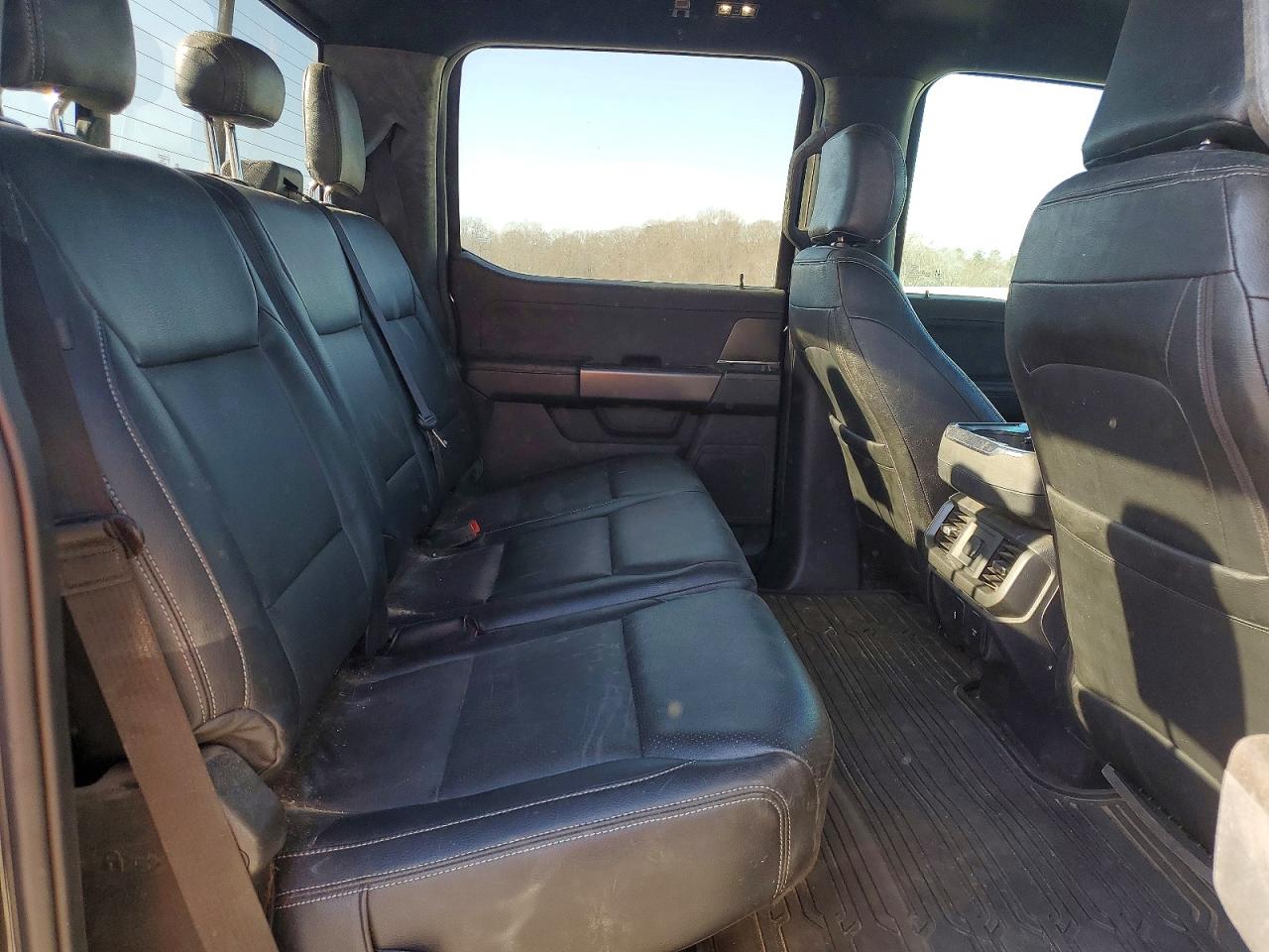2024 FORD F150 XLT photo 10