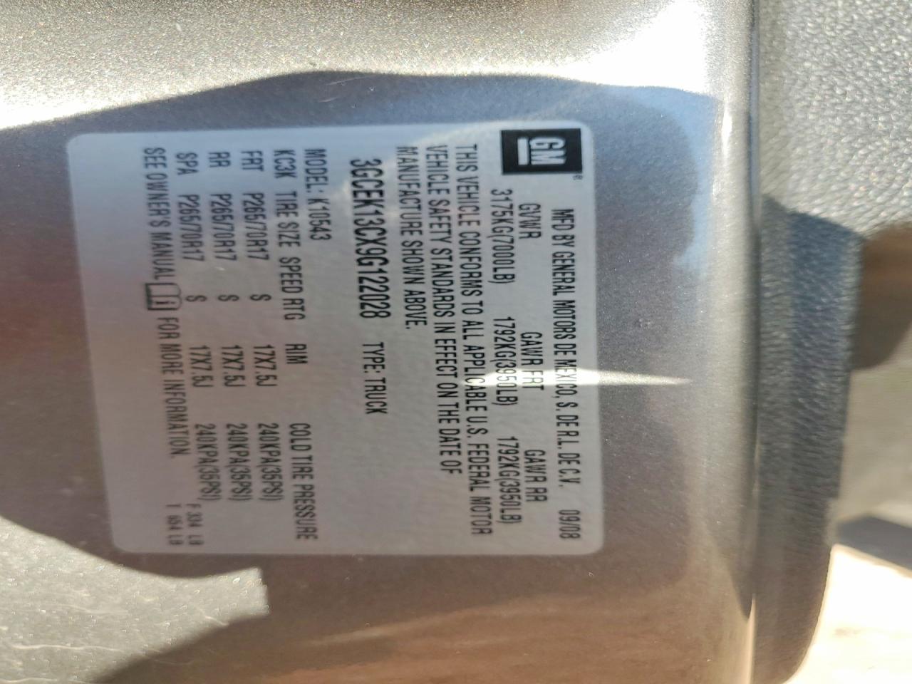 2009 CHEVROLET SILVERADO K1500 photo 12