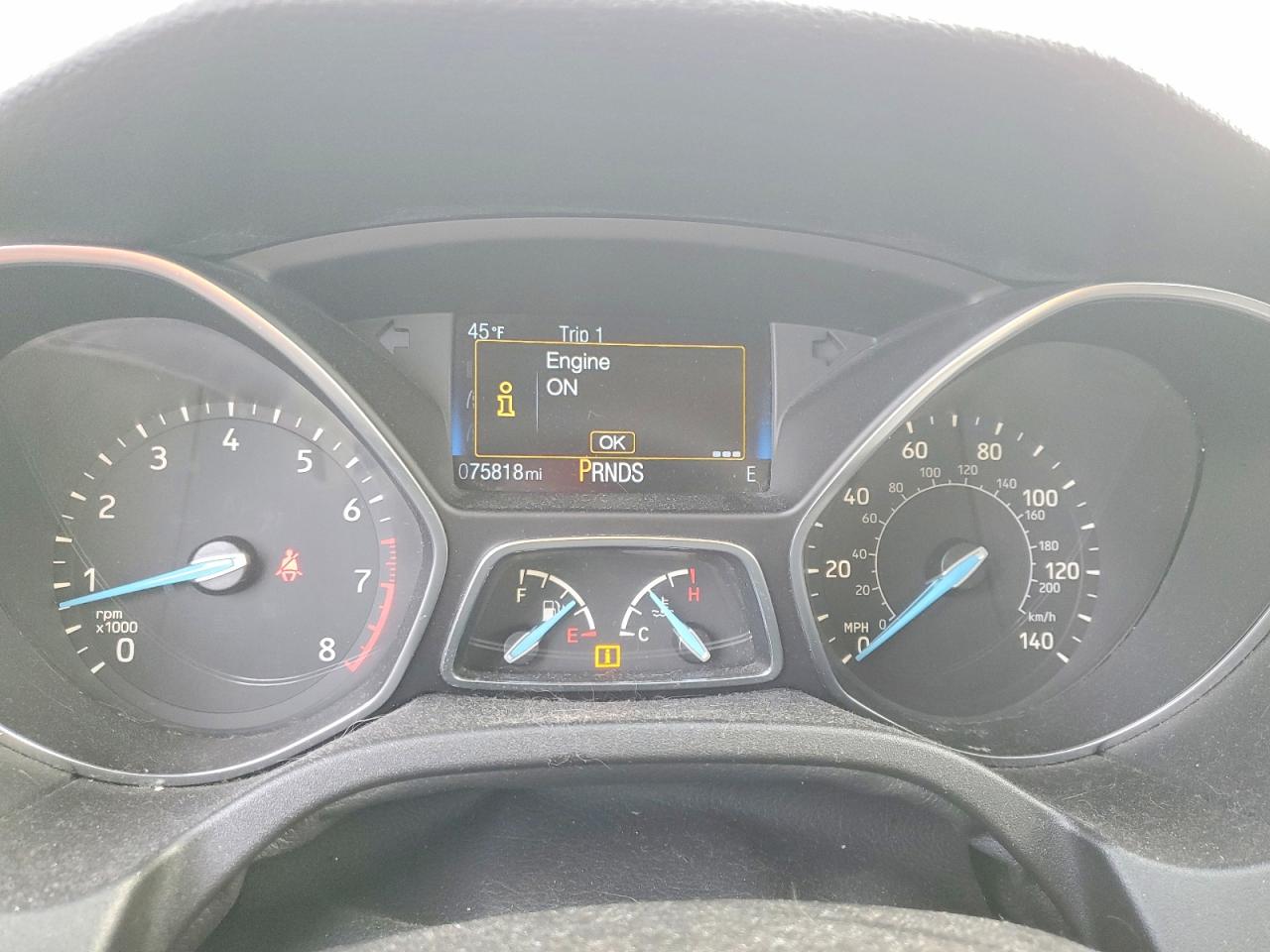 2015 FORD FOCUS SE photo 9