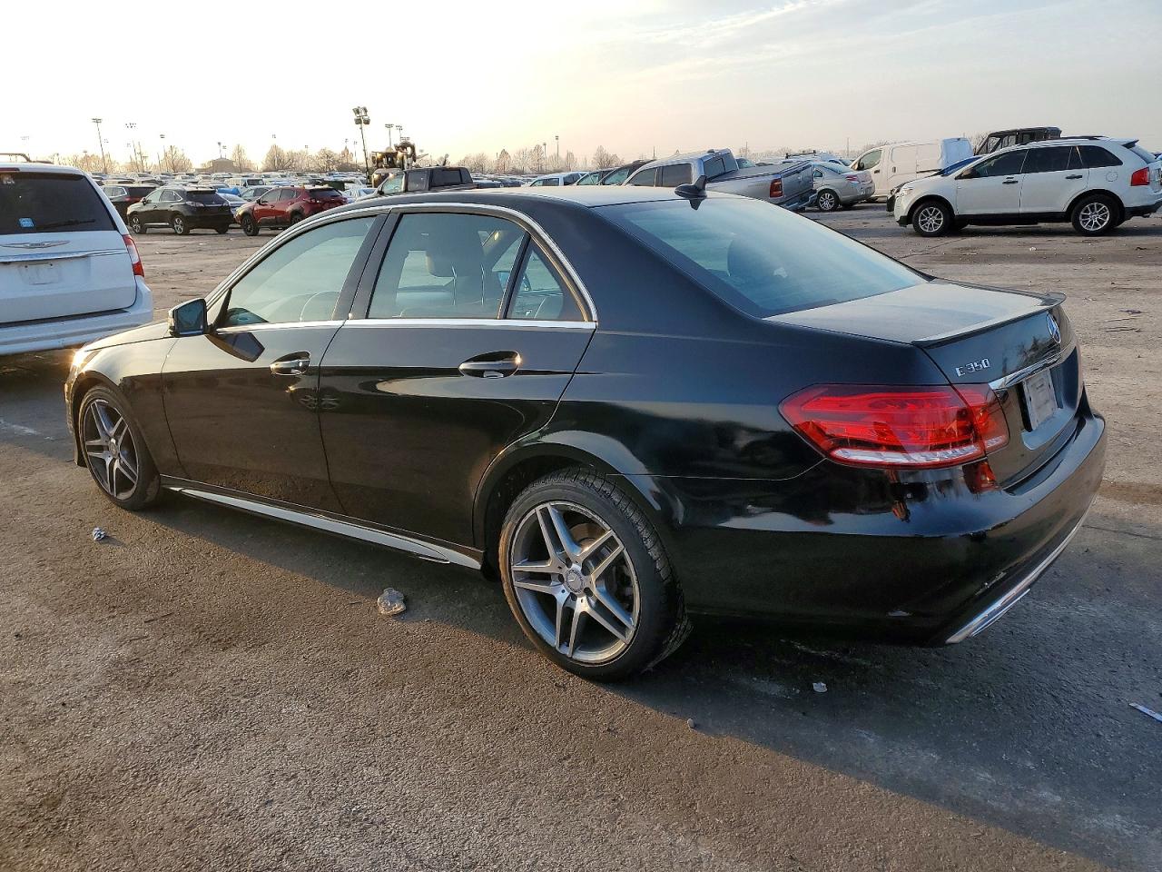 2014 MERCEDES-BENZ E 350 4MATIC photo 2