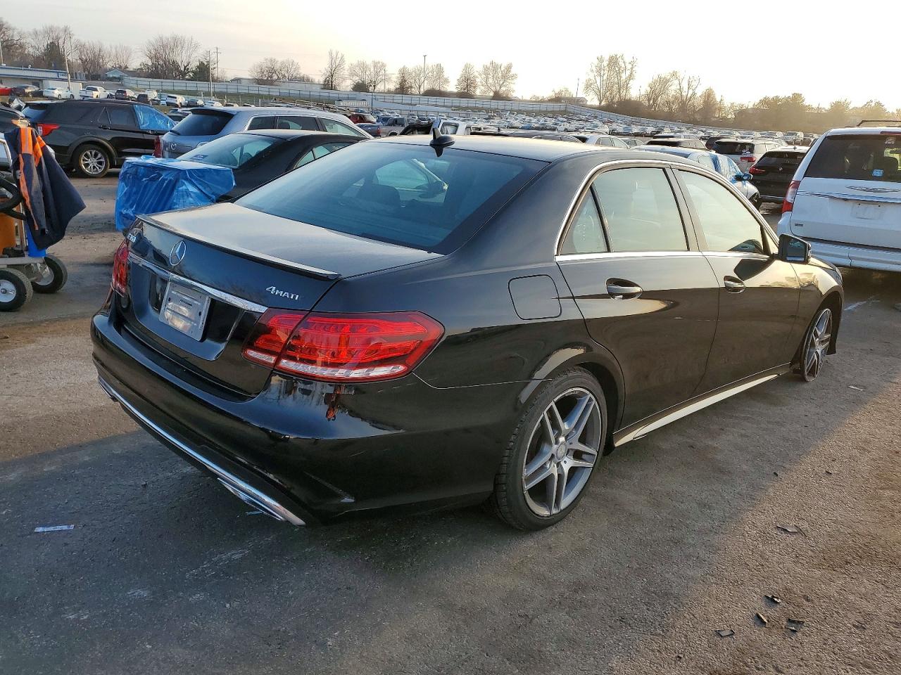 2014 MERCEDES-BENZ E 350 4MATIC photo 3
