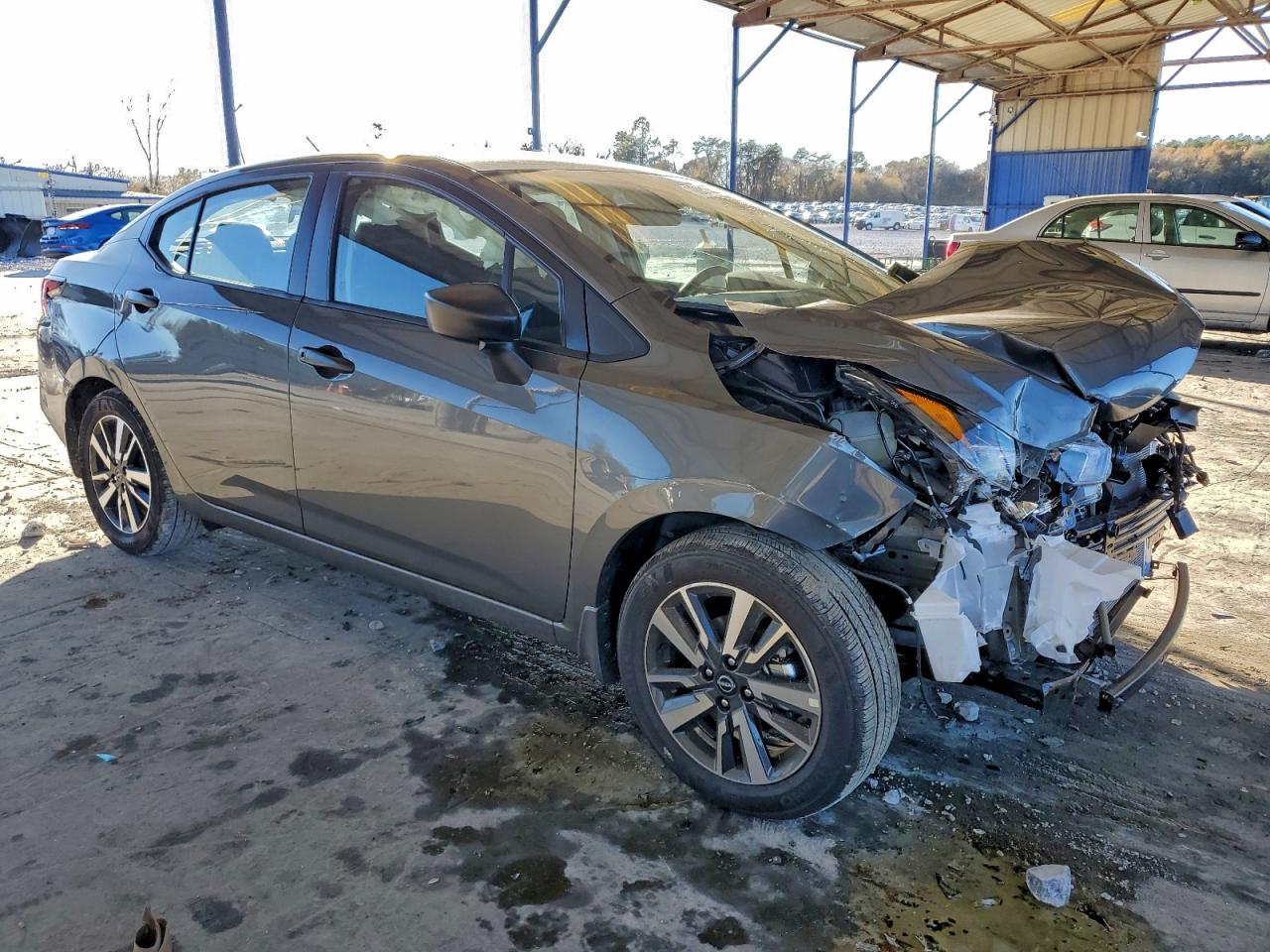 2025 NISSAN VERSA S photo 4