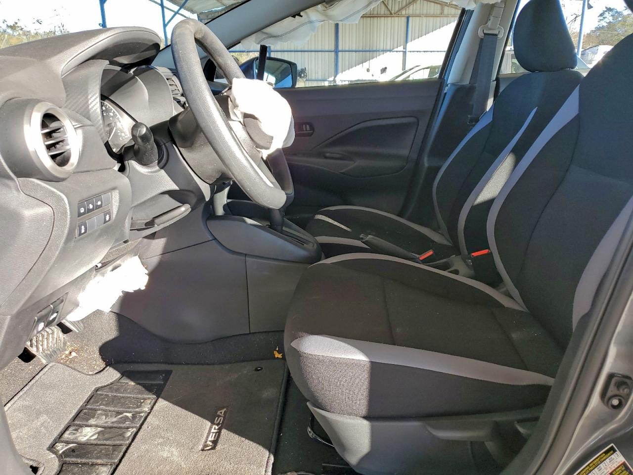 2025 NISSAN VERSA S photo 7