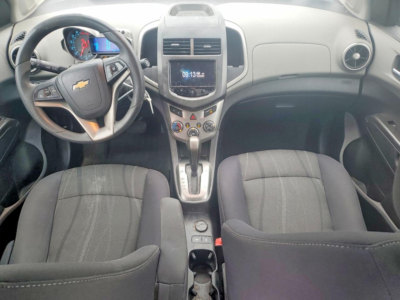 2014 CHEVROLET SONIC LT photo 8