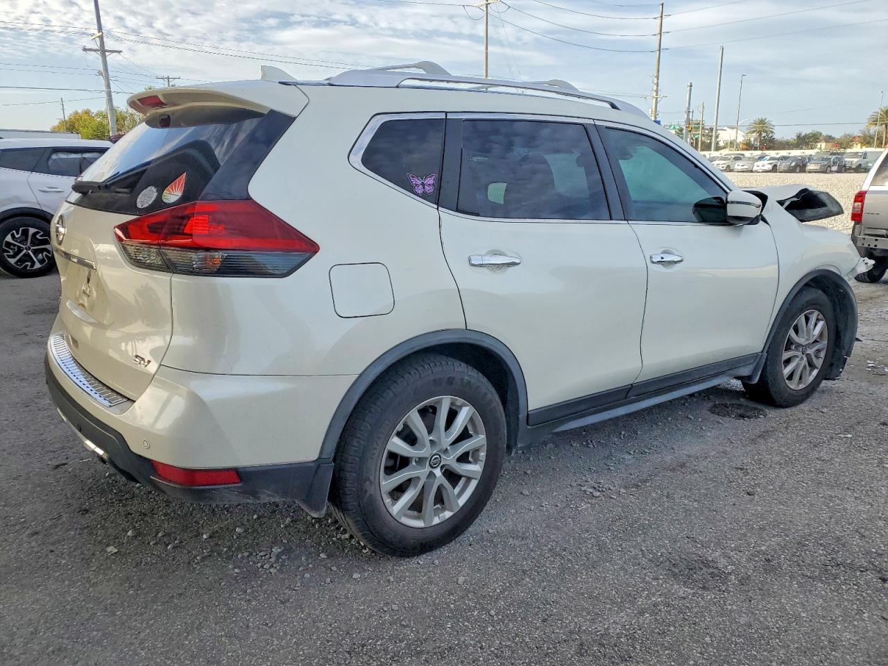 2020 NISSAN ROGUE S photo 3