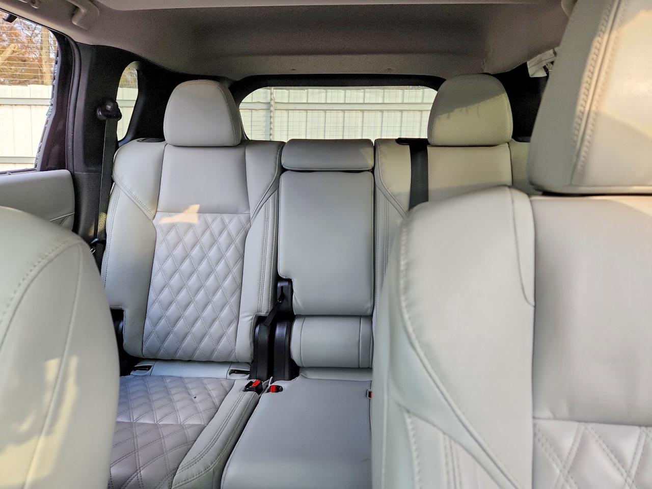 2024 MITSUBISHI OUTLANDER SEL photo 10