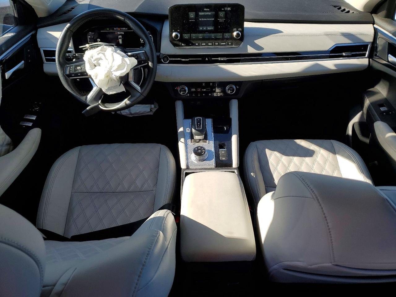 2024 MITSUBISHI OUTLANDER SEL photo 8