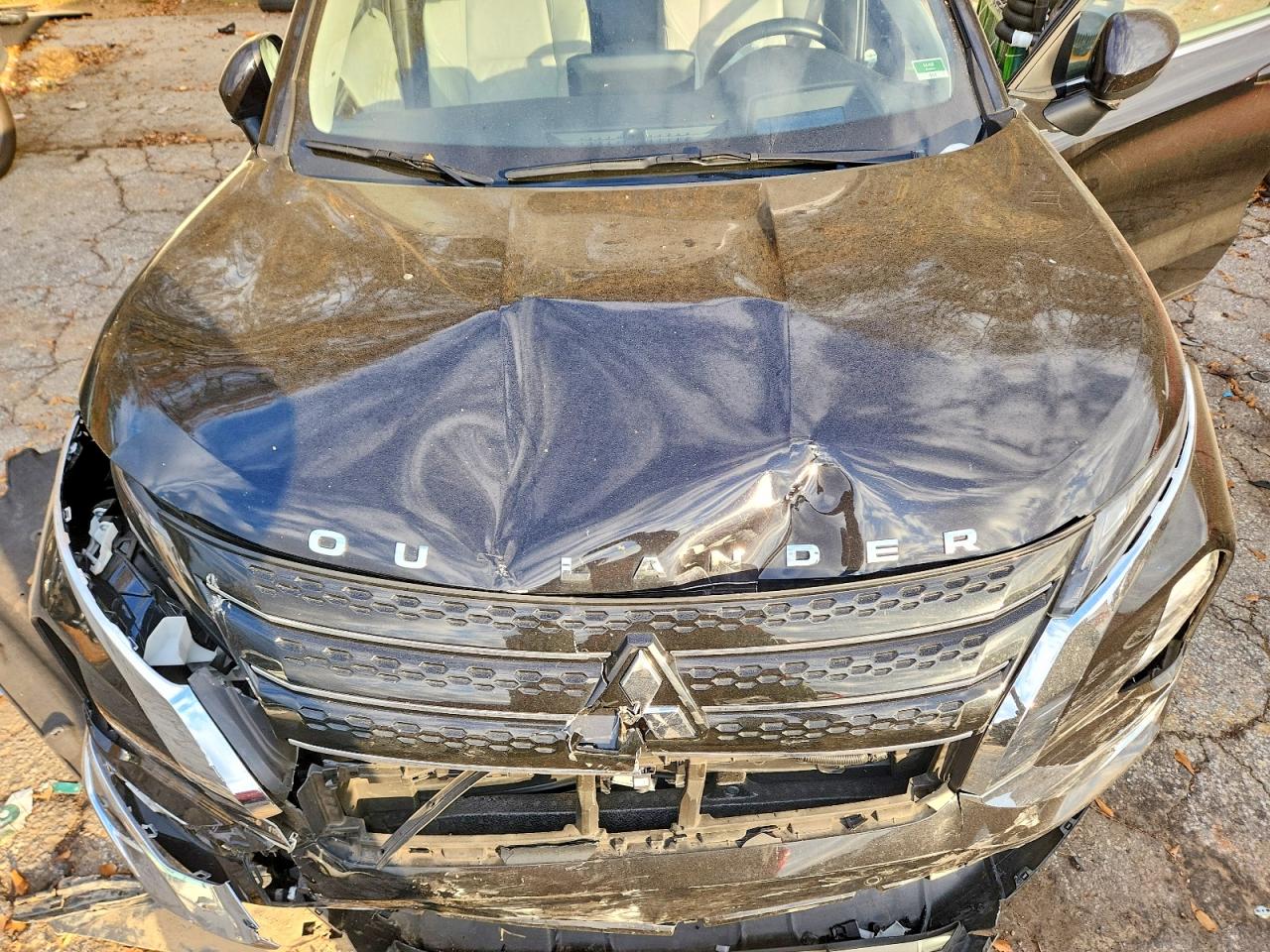 2024 MITSUBISHI OUTLANDER SEL photo 12