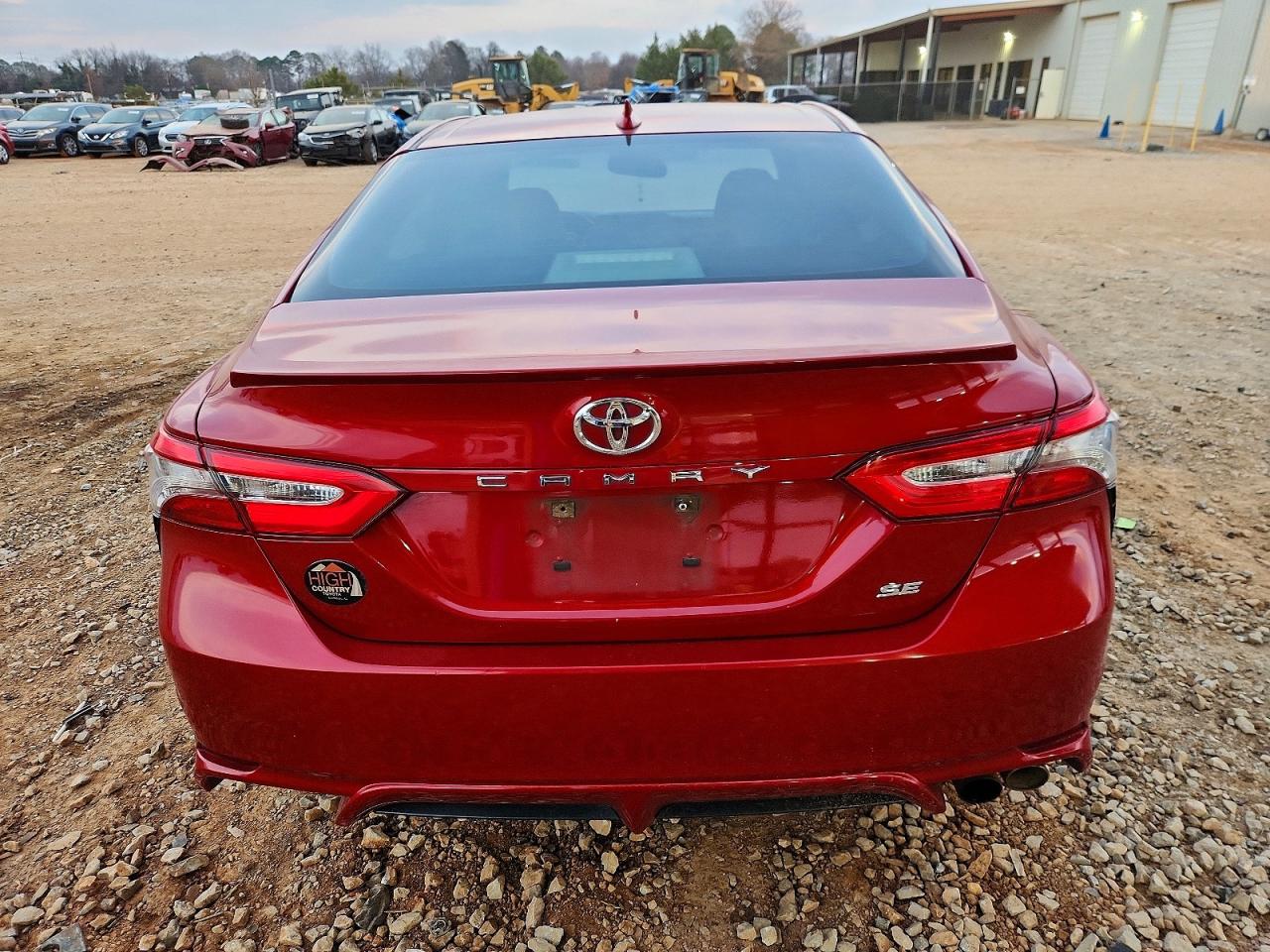 2019 TOYOTA CAMRY L photo 6