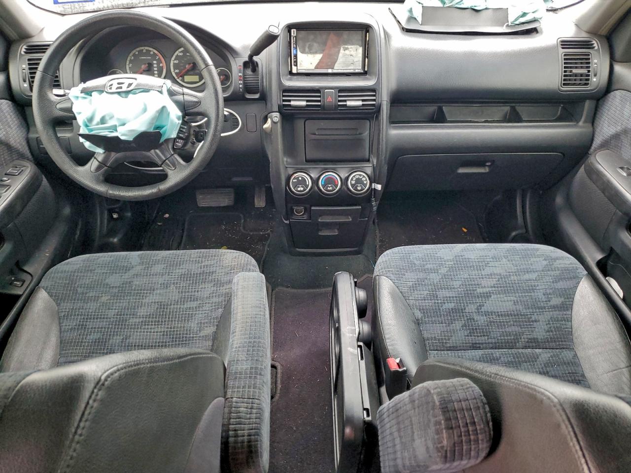 2004 HONDA CR-V LX photo 15