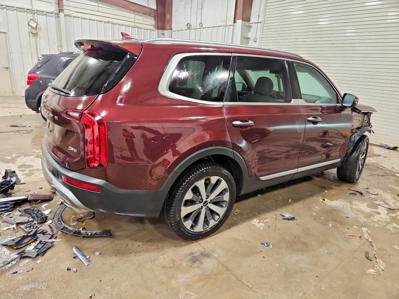 2021 KIA TELLURIDE S photo 3
