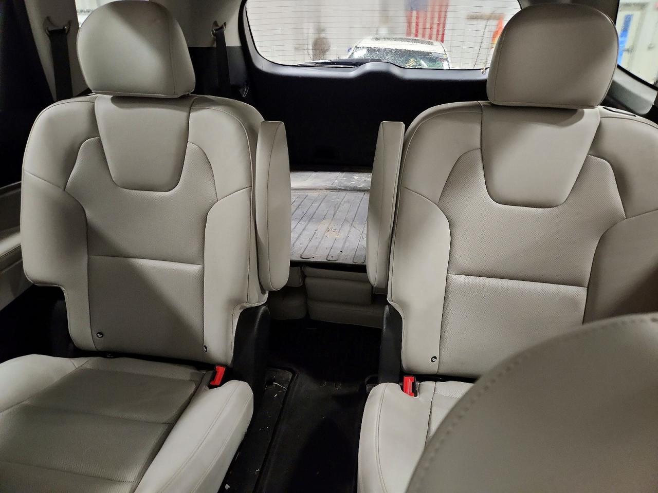 2021 KIA TELLURIDE S photo 10