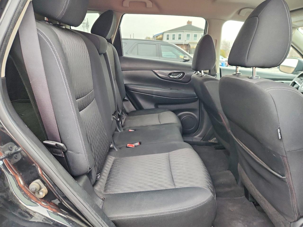 2017 NISSAN ROGUE S photo 21
