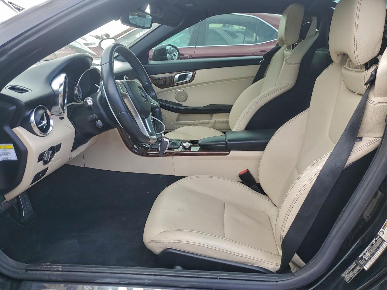 2014 MERCEDES-BENZ SLK 250 photo 13