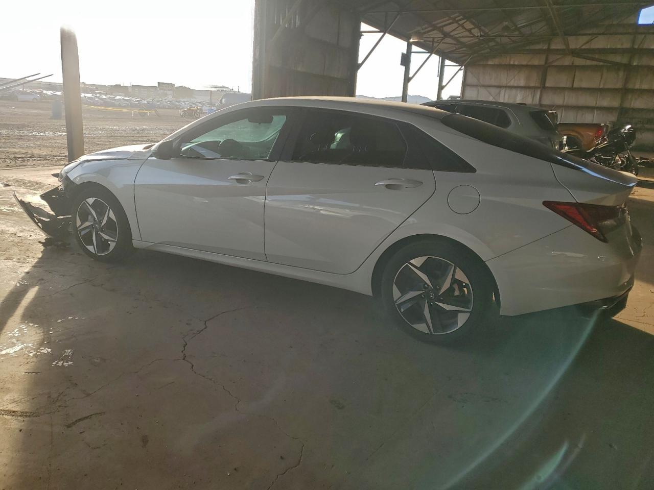 2022 HYUNDAI ELANTRA SEL photo 2