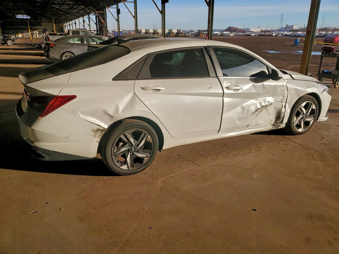2022 HYUNDAI ELANTRA SEL photo 3