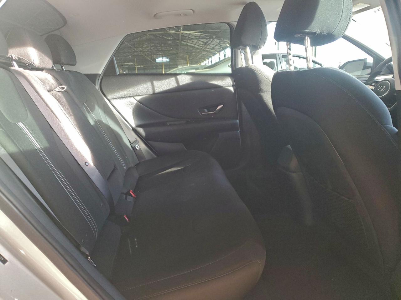 2022 HYUNDAI ELANTRA SEL photo 10