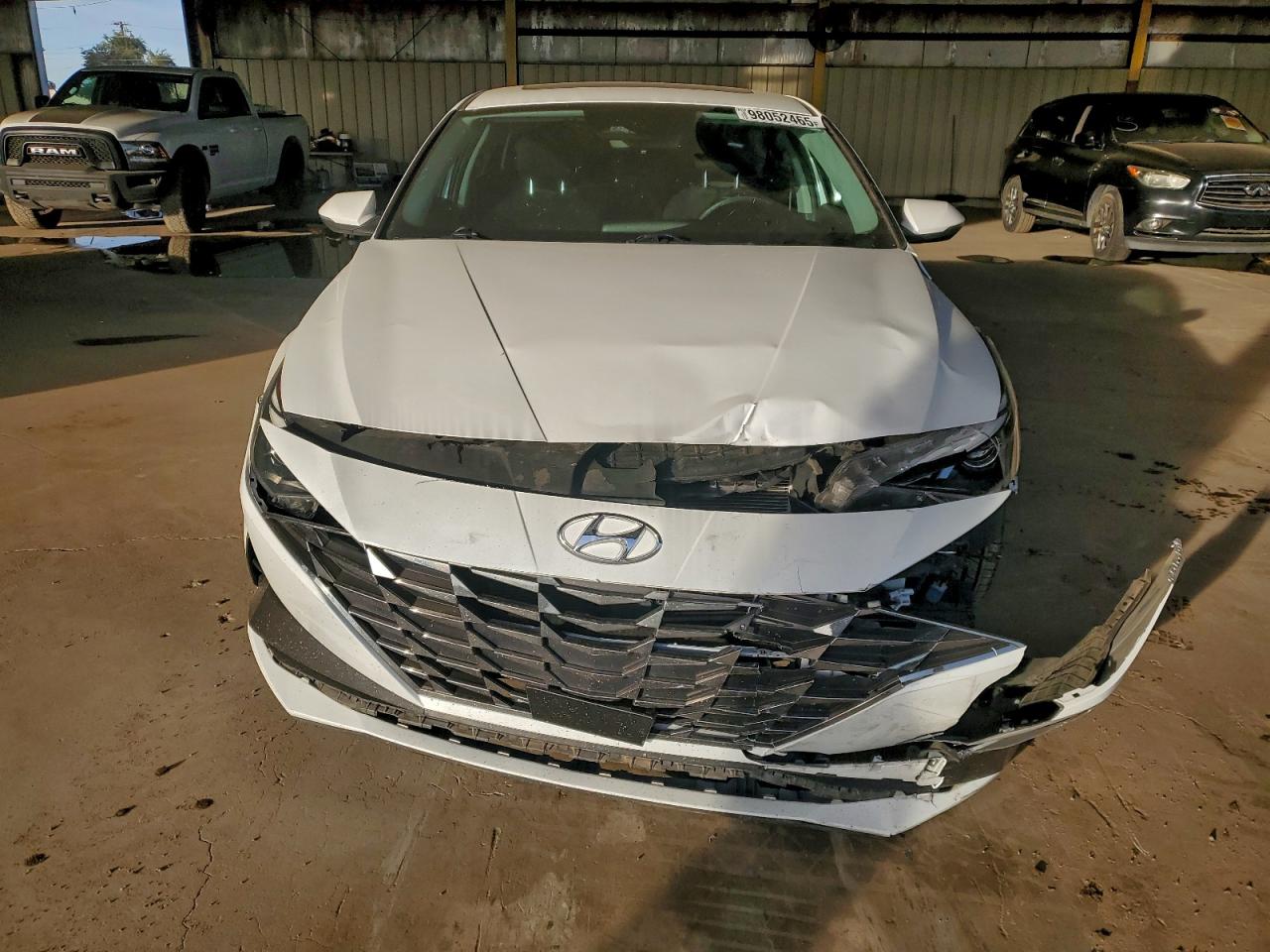 2022 HYUNDAI ELANTRA SEL photo 5
