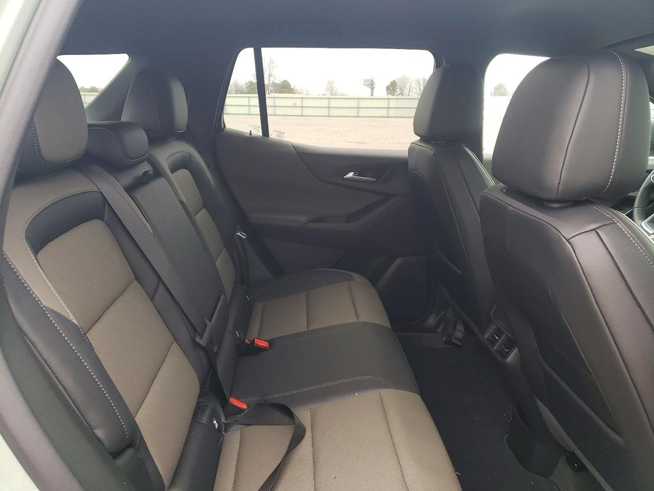 2026 CHEVROLET EQUINOX LT photo 11
