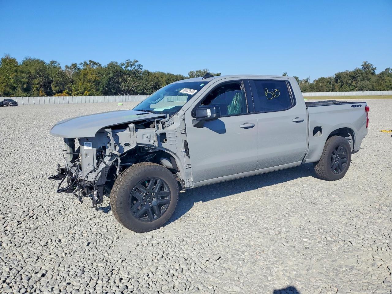 2024 CHEVROLET SILVERADO