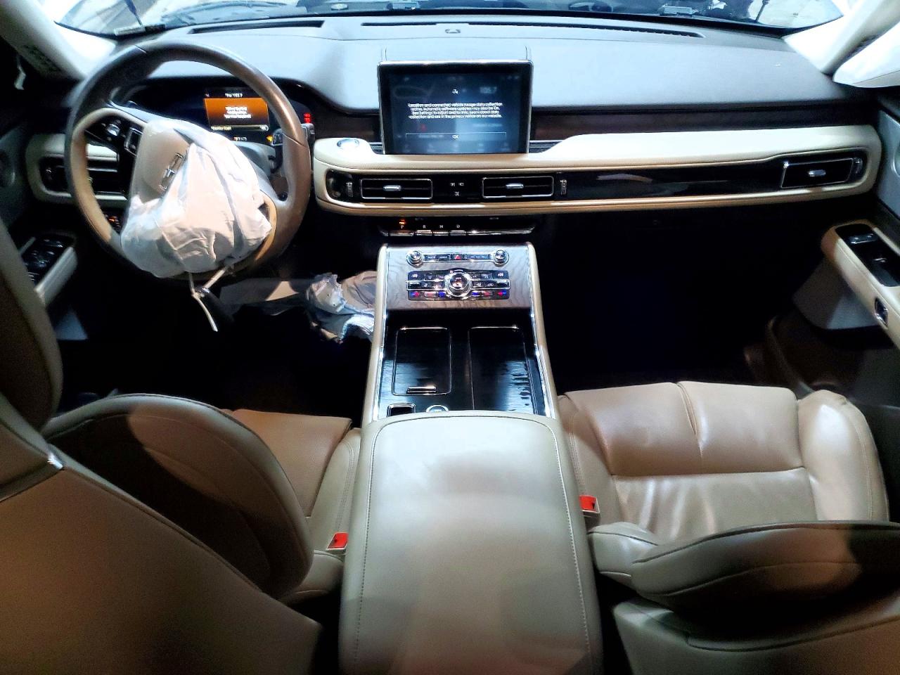2020 LINCOLN AVIATOR RESERVE photo 8