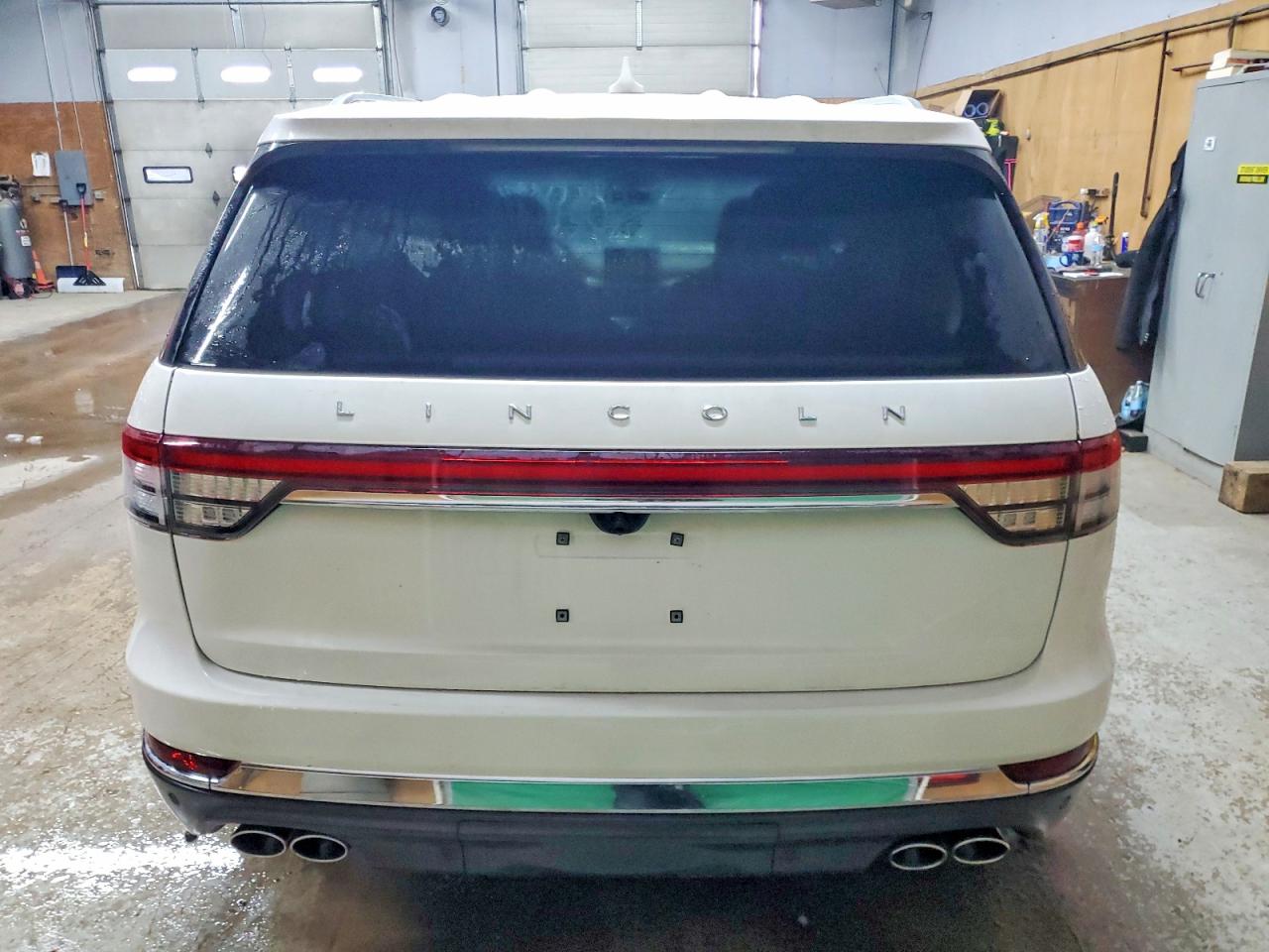 2020 LINCOLN AVIATOR RESERVE photo 6