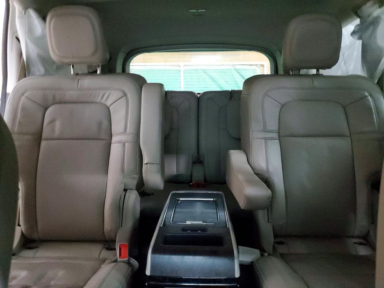 2020 LINCOLN AVIATOR RESERVE photo 10