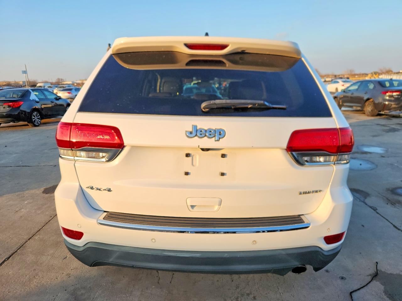 2018 JEEP GRAND CHEROKEE LIMITED photo 6