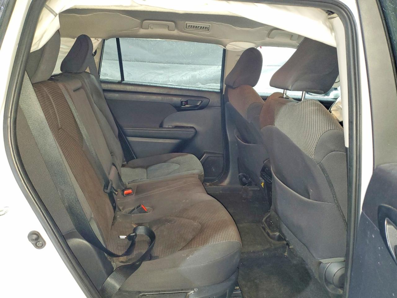 2023 TOYOTA HIGHLANDER L photo 11