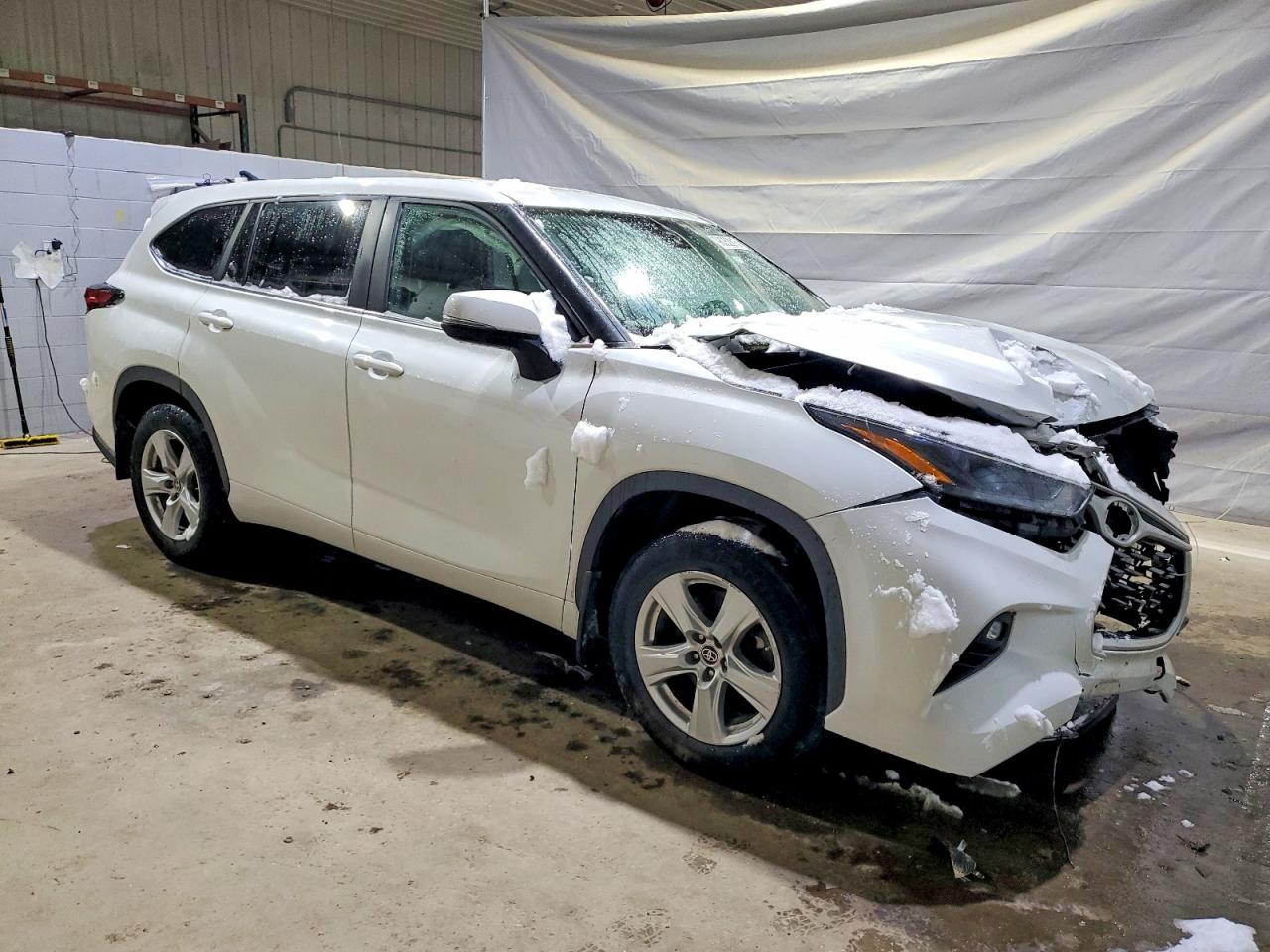 2023 TOYOTA HIGHLANDER L photo 4