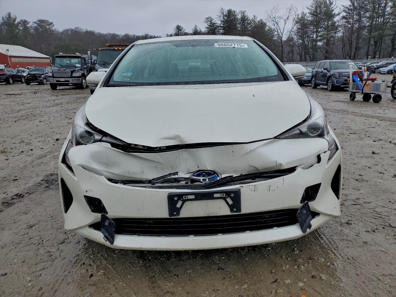 2016 TOYOTA PRIUS photo 9